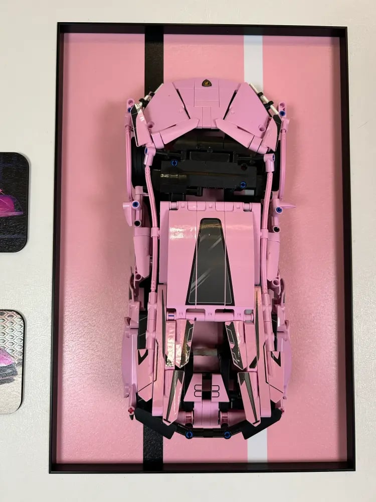 Lamborghini Rosé Signature Edition - 3D Frame