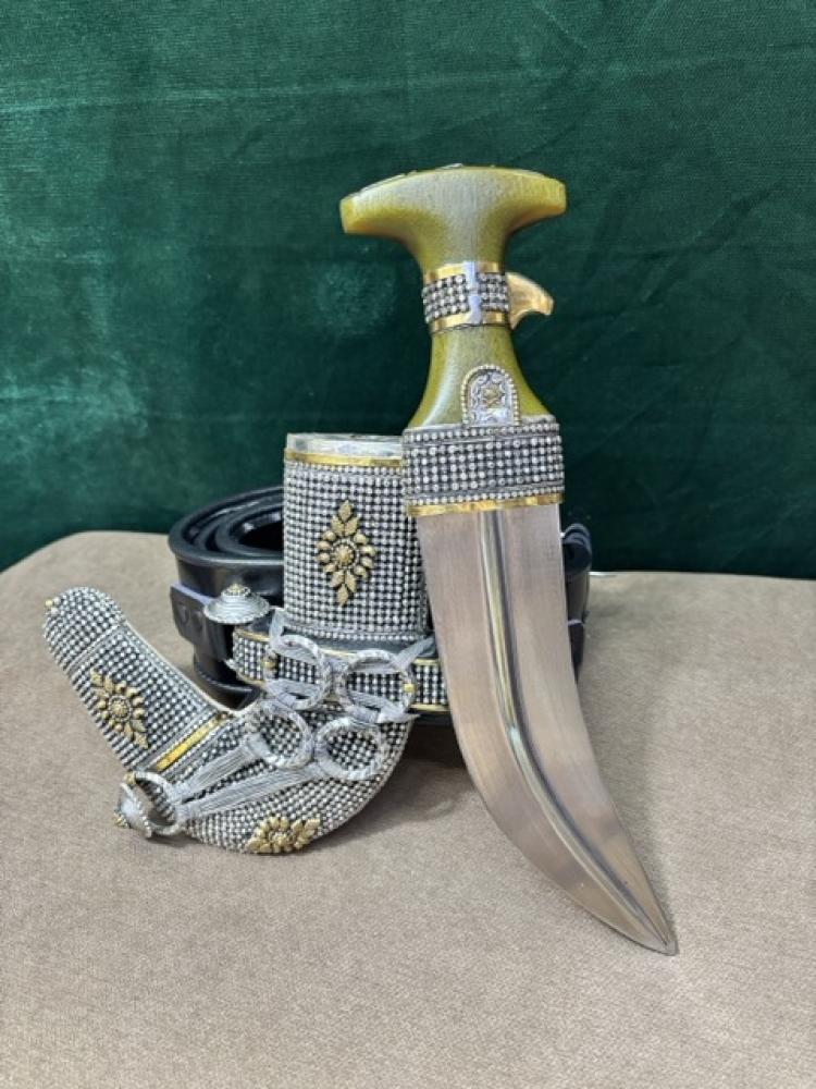 Silver dagger sheath and wire similar to the giraffe