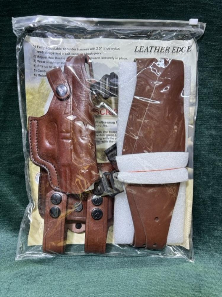 Natural leather Gluck pouch