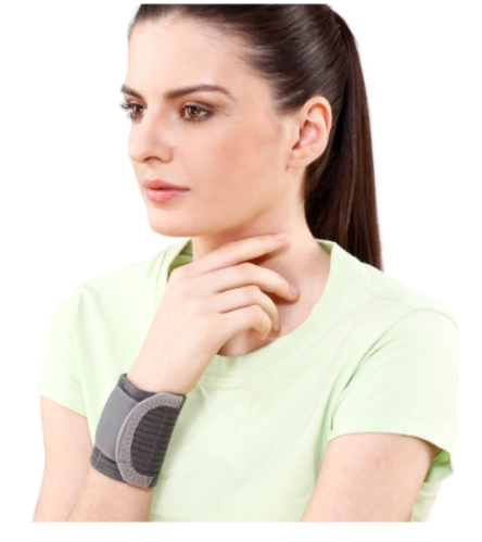 تينور مشد مفصل المعصم مع قفل مزدوج TYNOR E 05 WRIST BRACE/DUOBLE LOCK