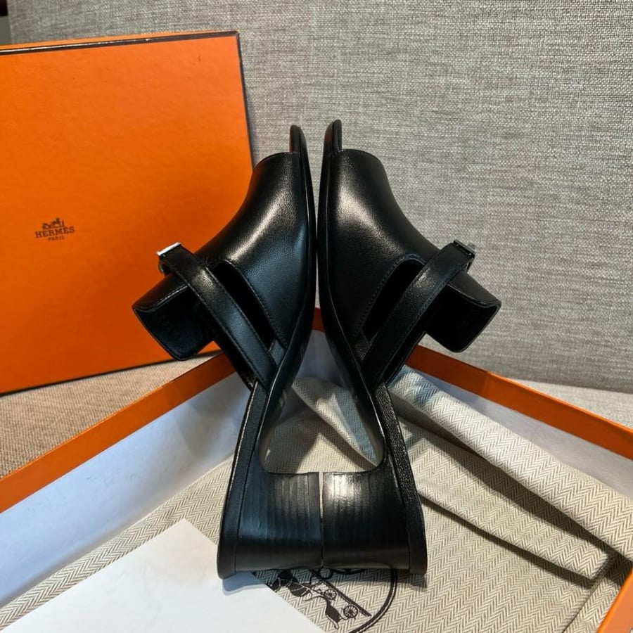 Hermès Candy Sandal