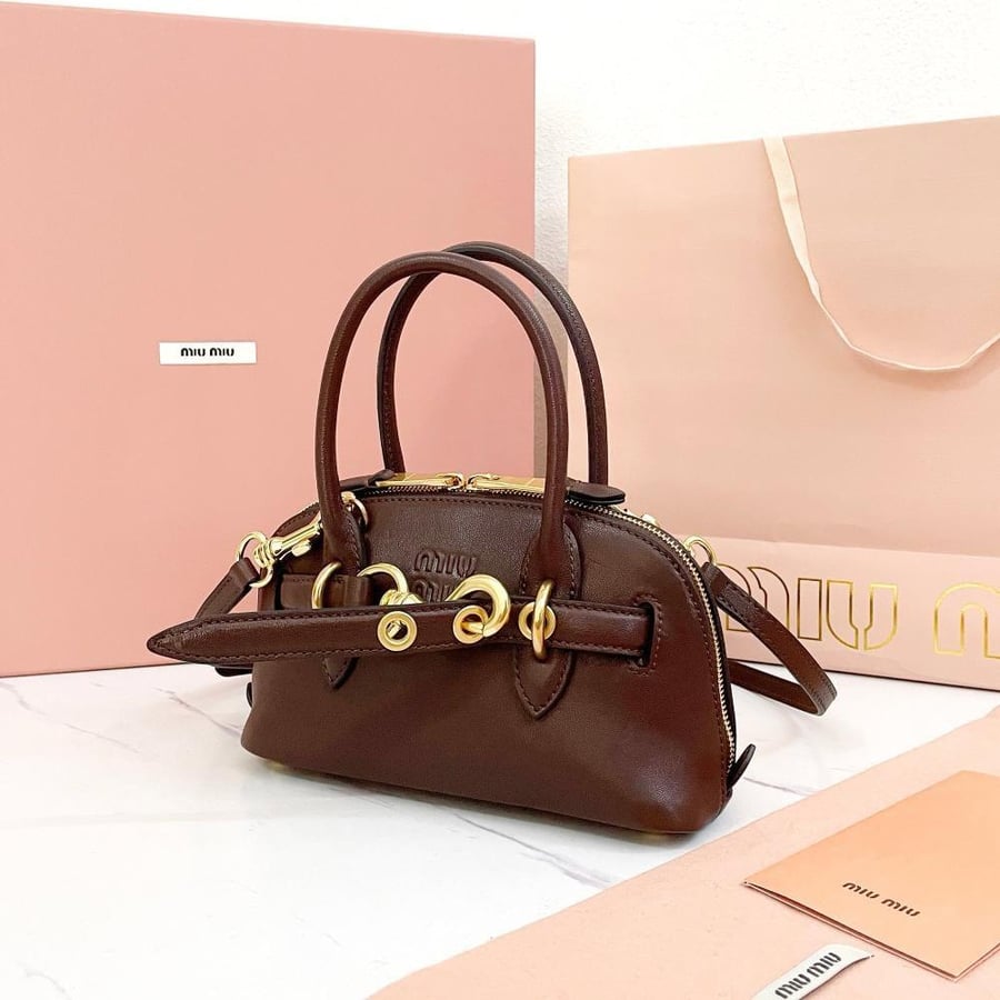Miu Miu Aventure Nappa size 21cm
