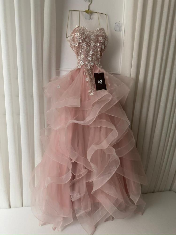 Pink dress, embroidered bodice, evening wear, pleated, tulle, Taiwanese, Turkish petticoat