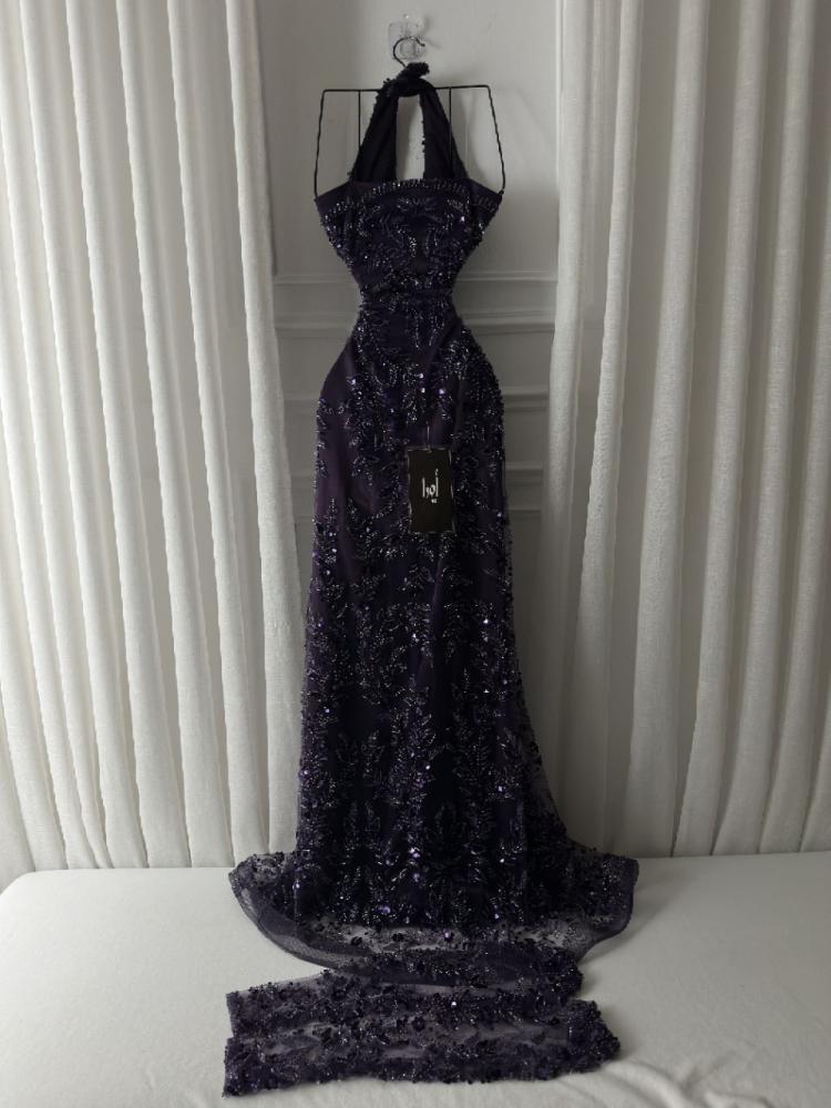 Lilac embroidered evening dress with detachable sleeves