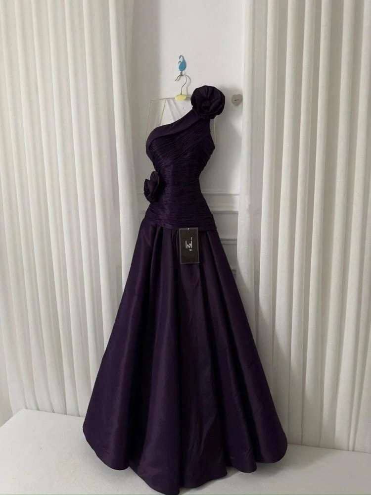 Lilac Chanton evening dress