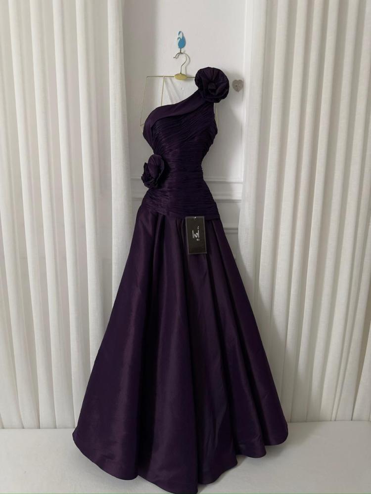 Lilac Chanton evening dress