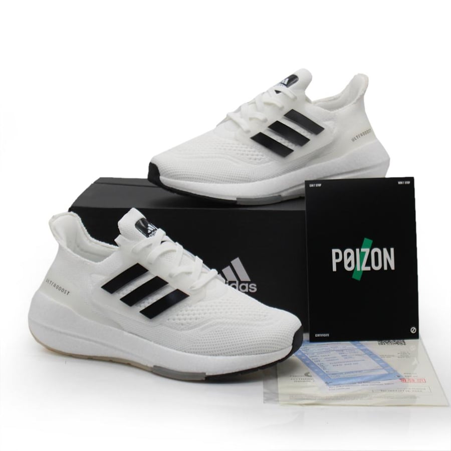 Adidas men's shoe Vietnamese