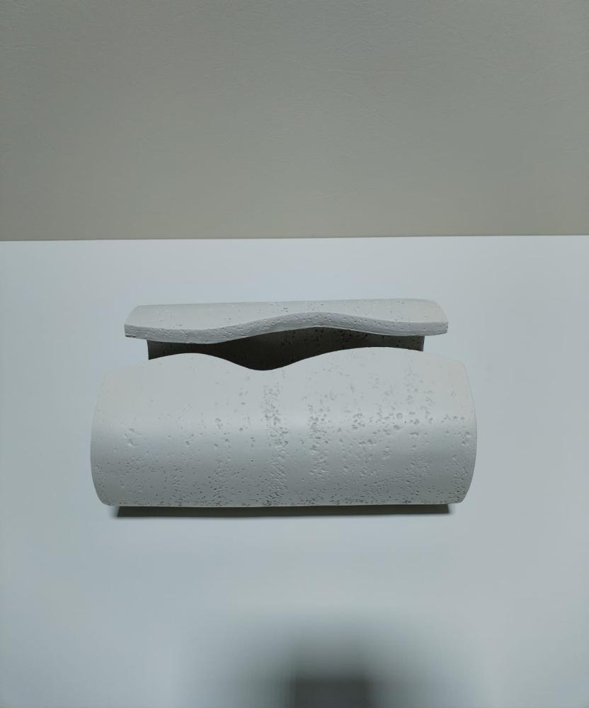 White ceramic tissue box 19*13*8 cm