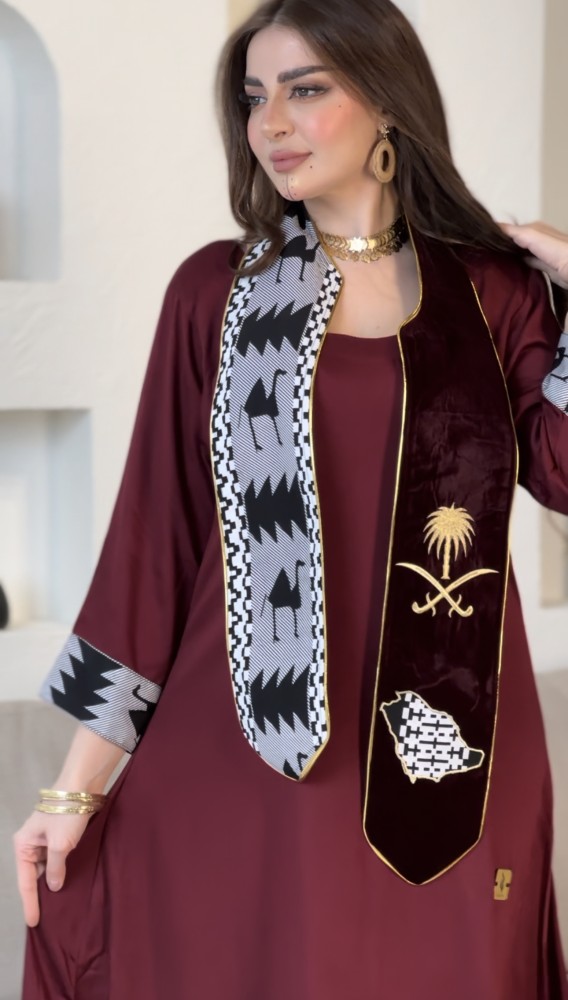 جلابية وشاح تطريز "عنابي "