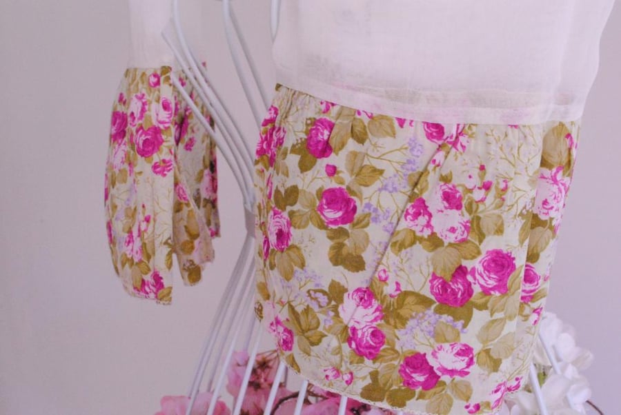 Bula Off White - one layer - patterned on both sides