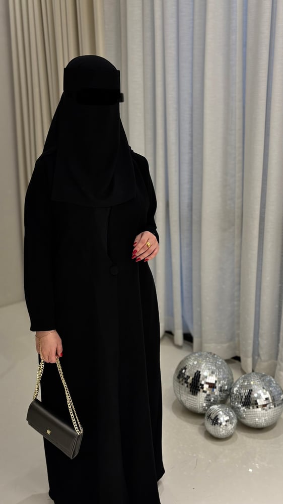 عباية بدور