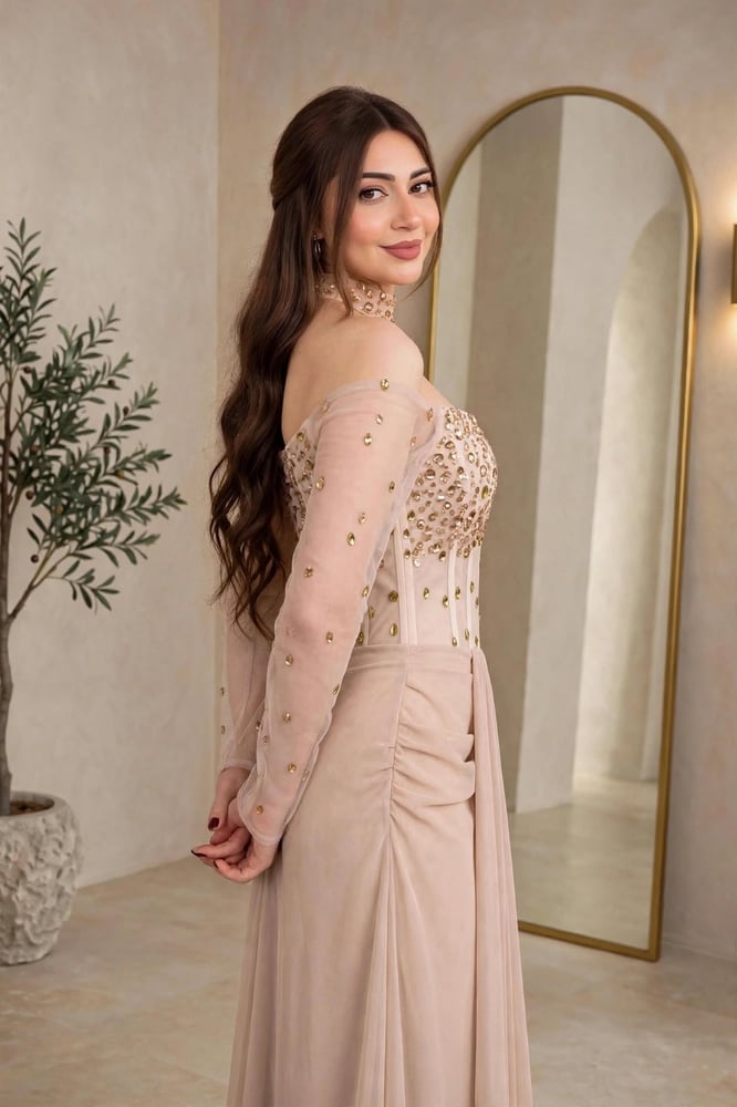 فستان سهرة ناعم