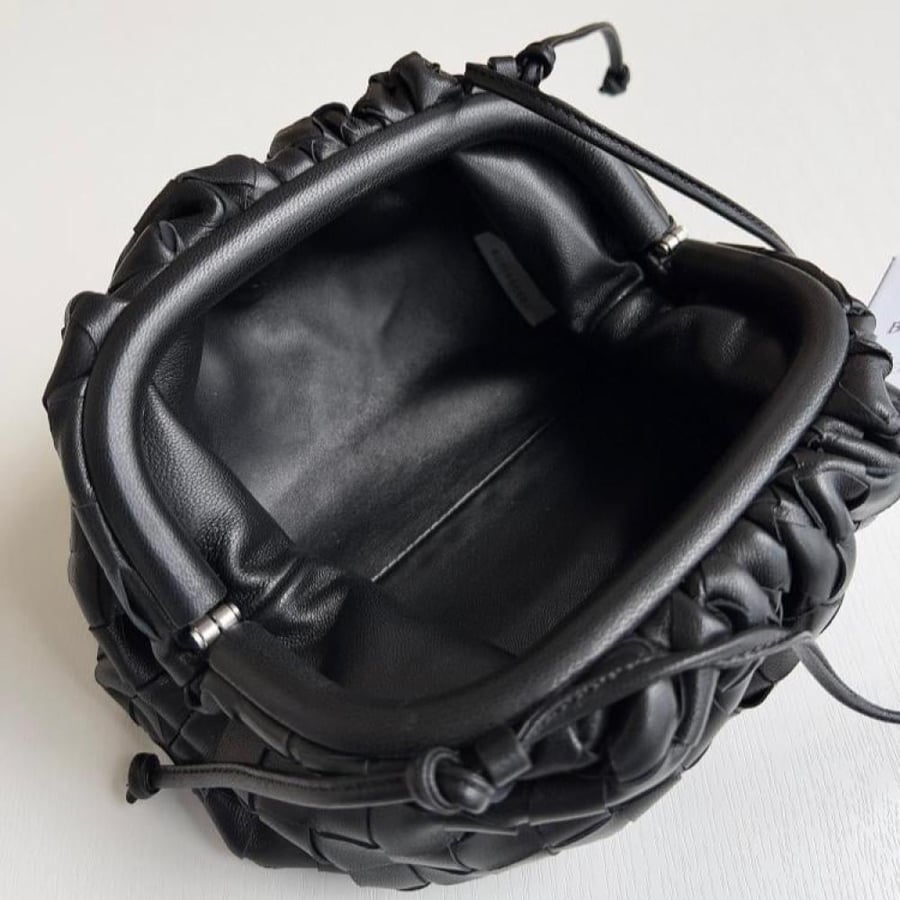 bottega Intrecciato Nappa pouch