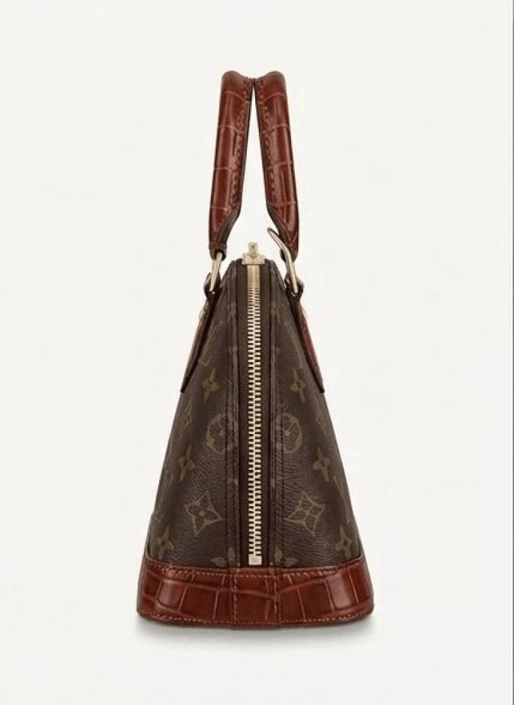 lv alma croc handle