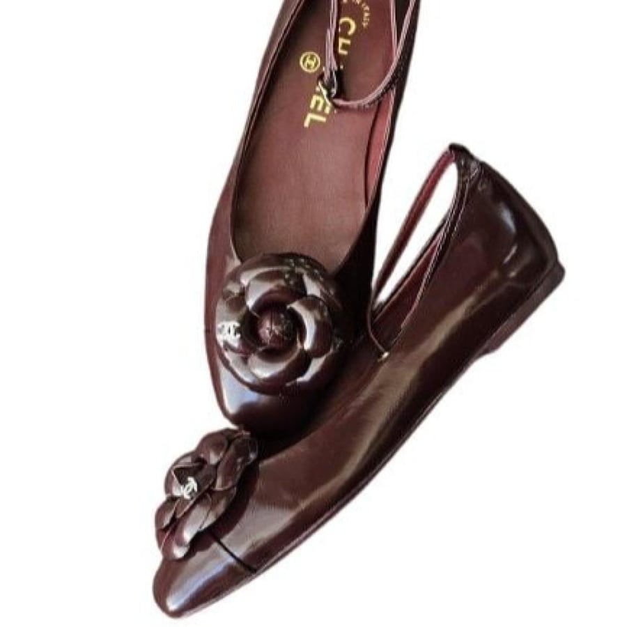 chanel patent Camellia Flat
