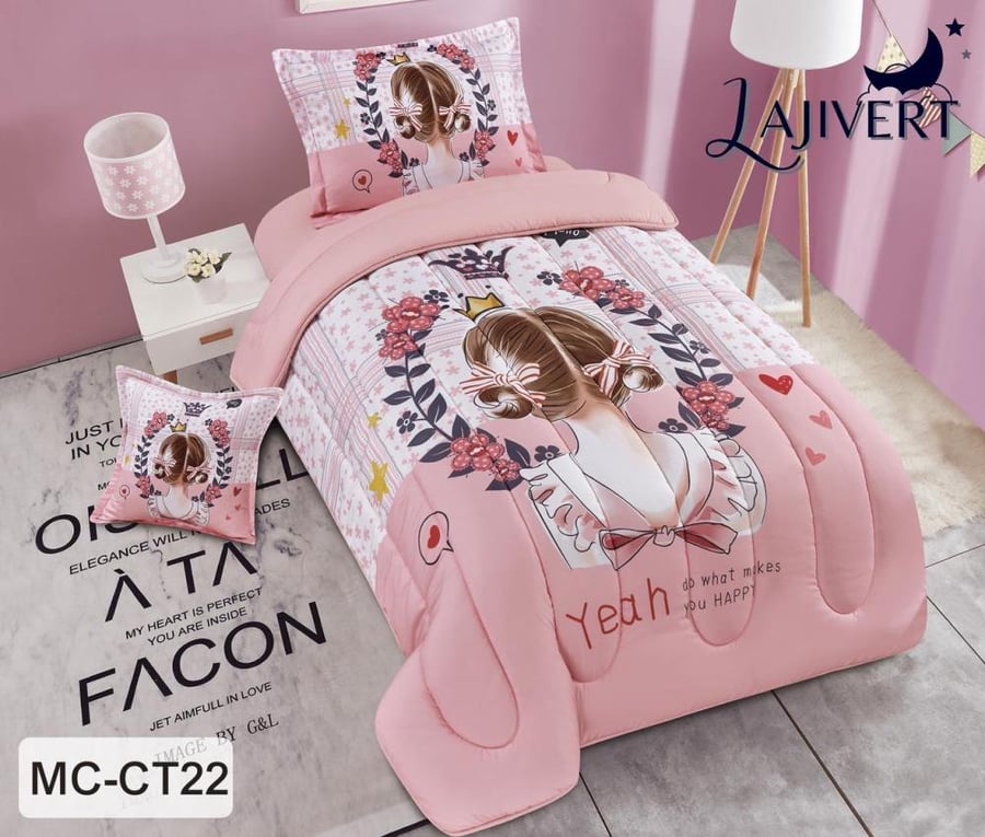 Children's quilt with drawings