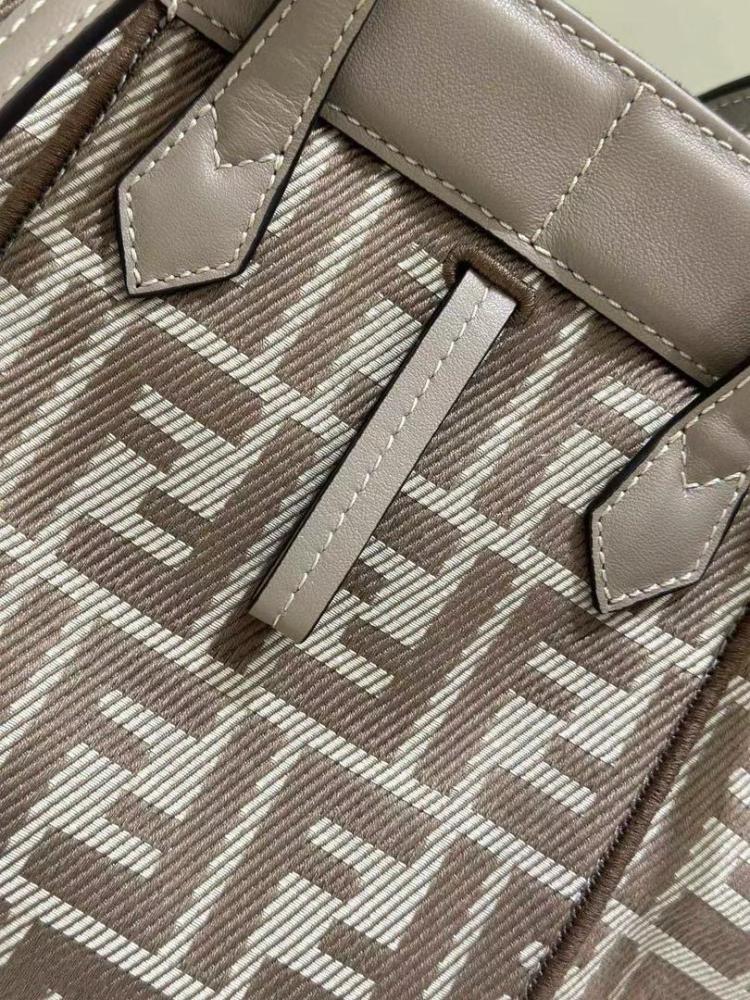 FENDI BAG