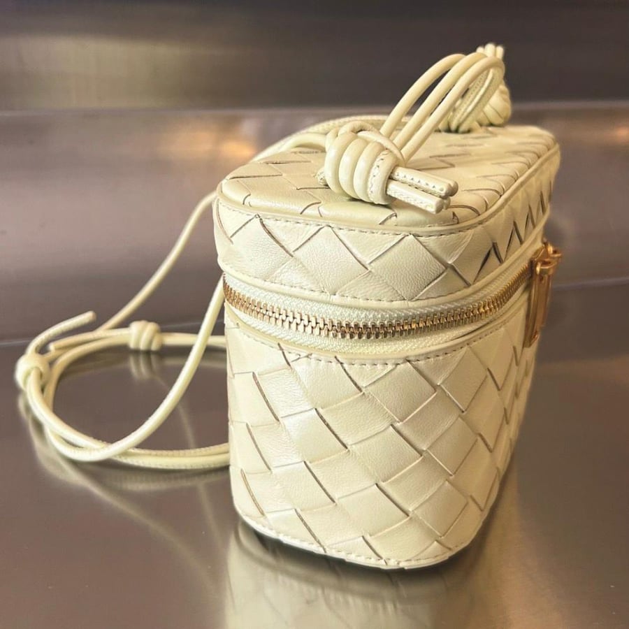 BOTTEGA VENETA BAG