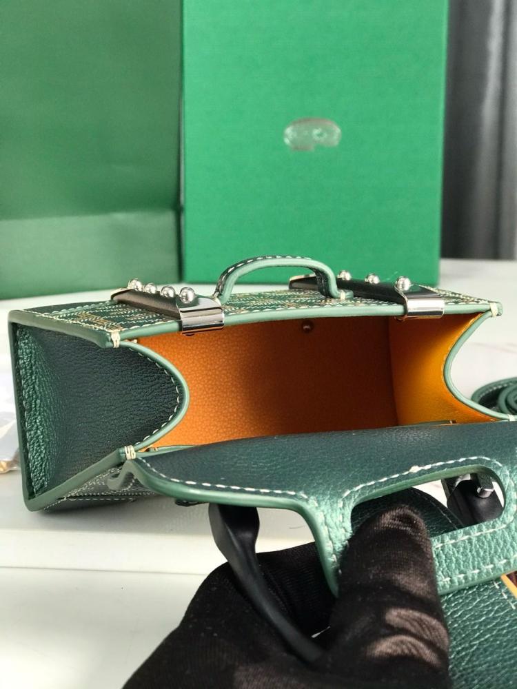 GOYARD BAG