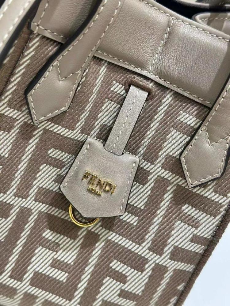 FENDI BAG