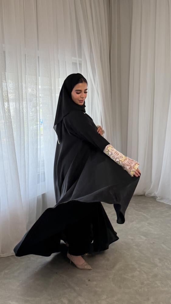 فراشة اسود