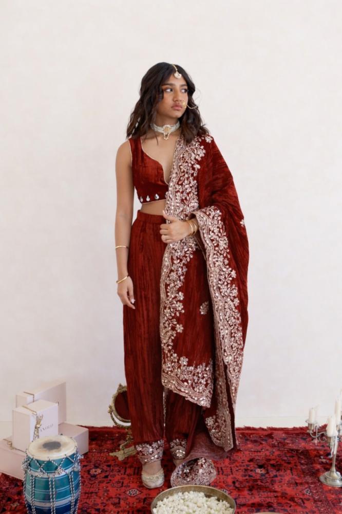 Areej - Ruby Velvet Set
