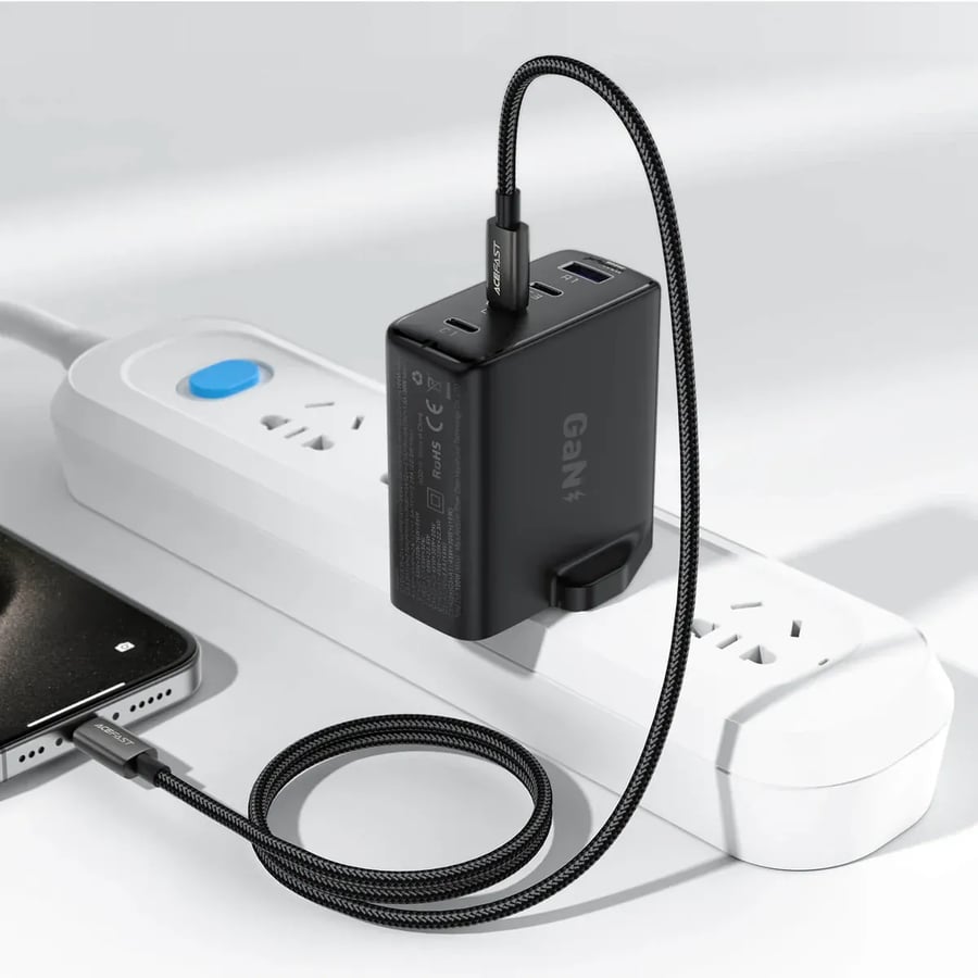 كيبل USB-C إلى Lightning بسرعة 30W – نايلون مجدول ورؤوس سبائك الزنك ACEFAST C23-01