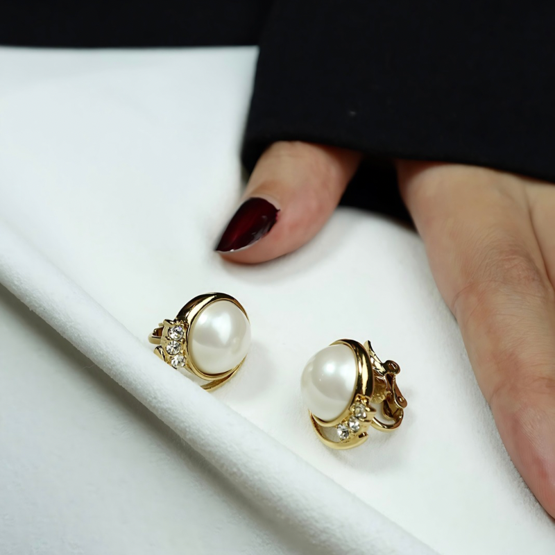 Gold Vintage Earrings