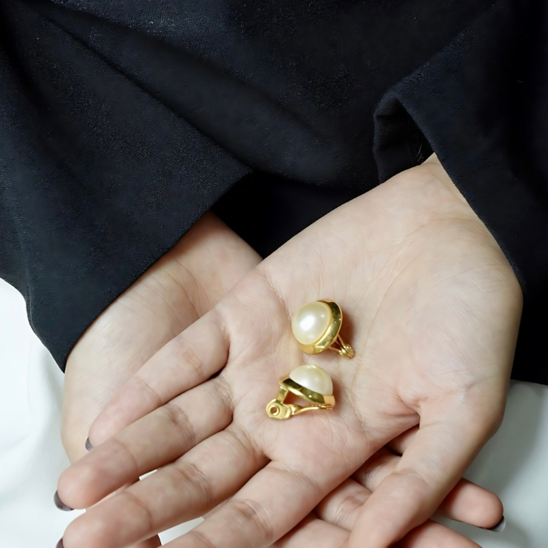 Classic Pearl Vintage Earrings