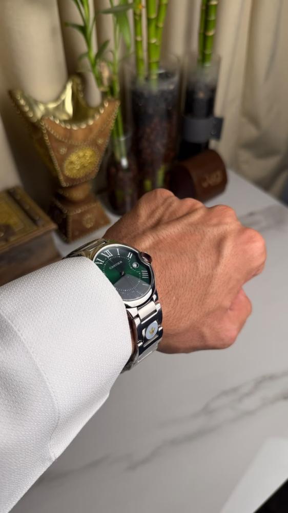 ساعة كارتير بالون بمينا زيتي