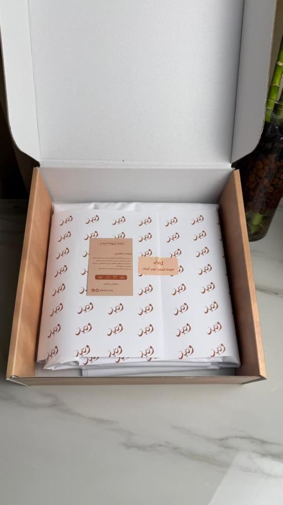 قماش خيوط البشت بلون ابيض غير شفاف