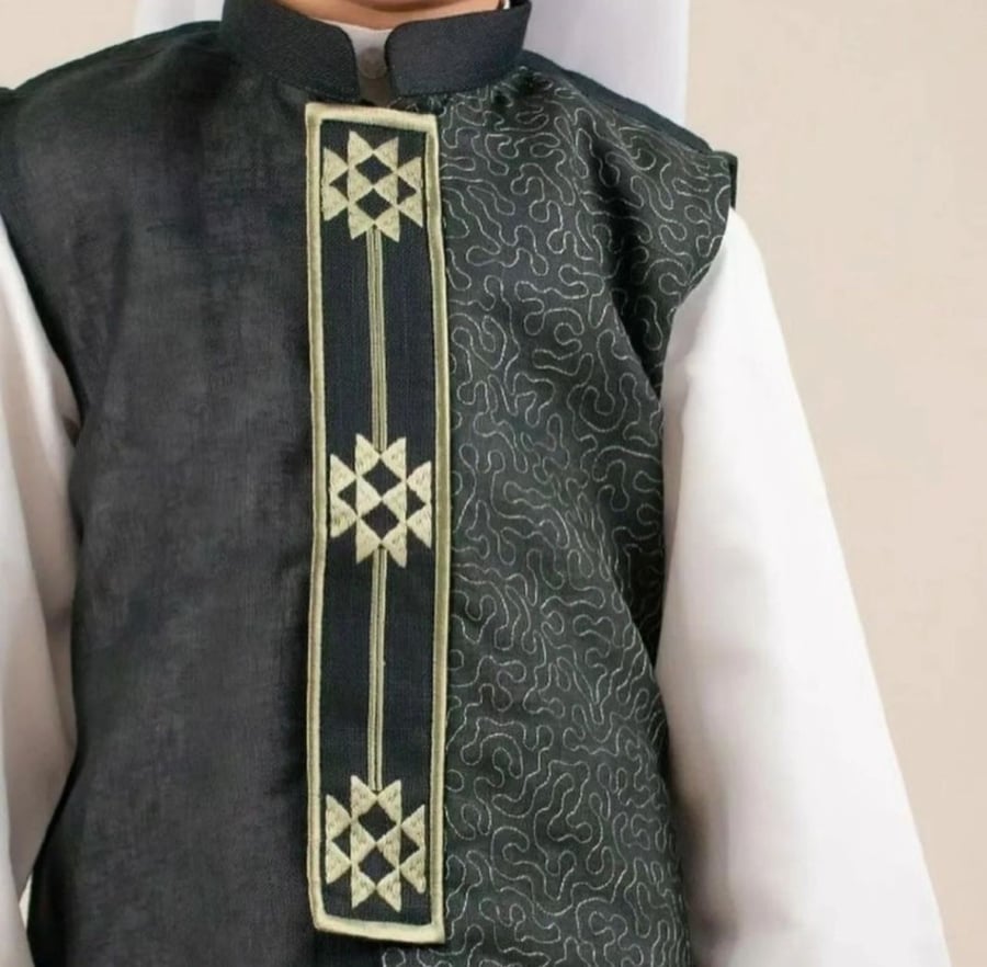 سديرية أطفال مطرزة