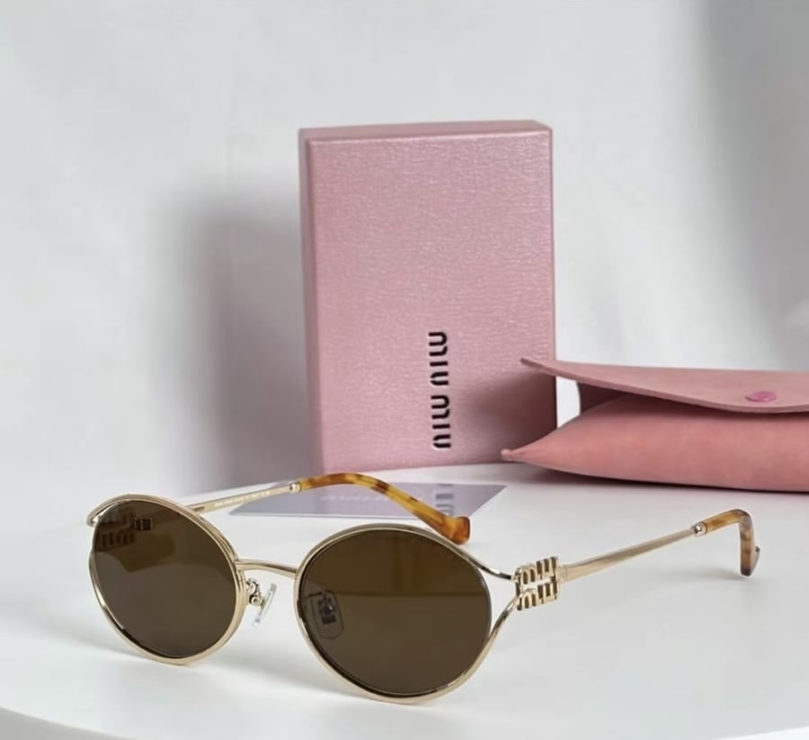 نظارة miumiu