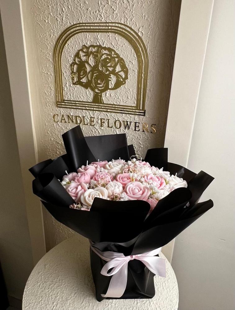 Black bouquet