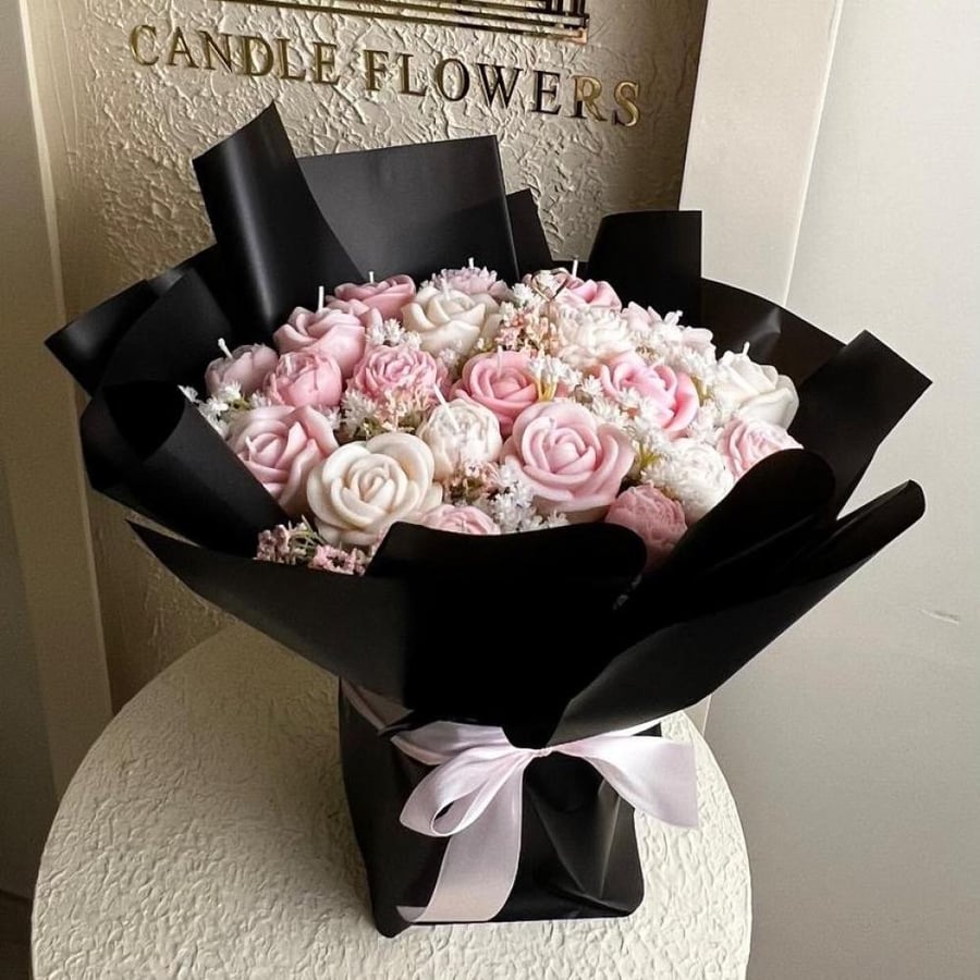 Black bouquet