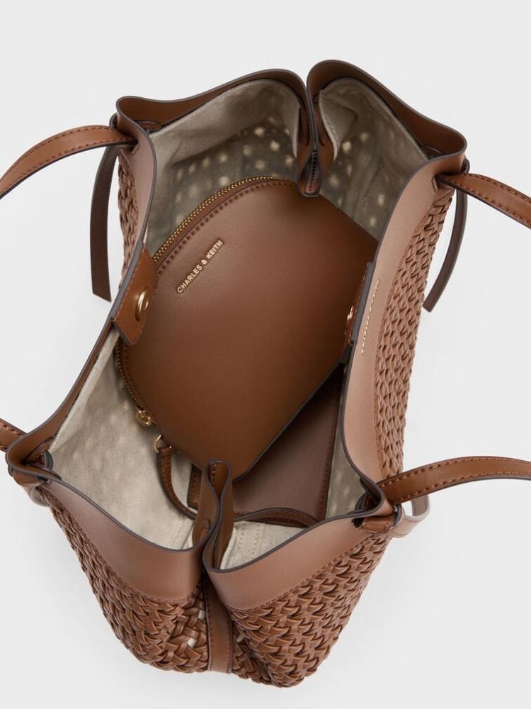 Woven bag Kala Charles and Keith - Chocolate