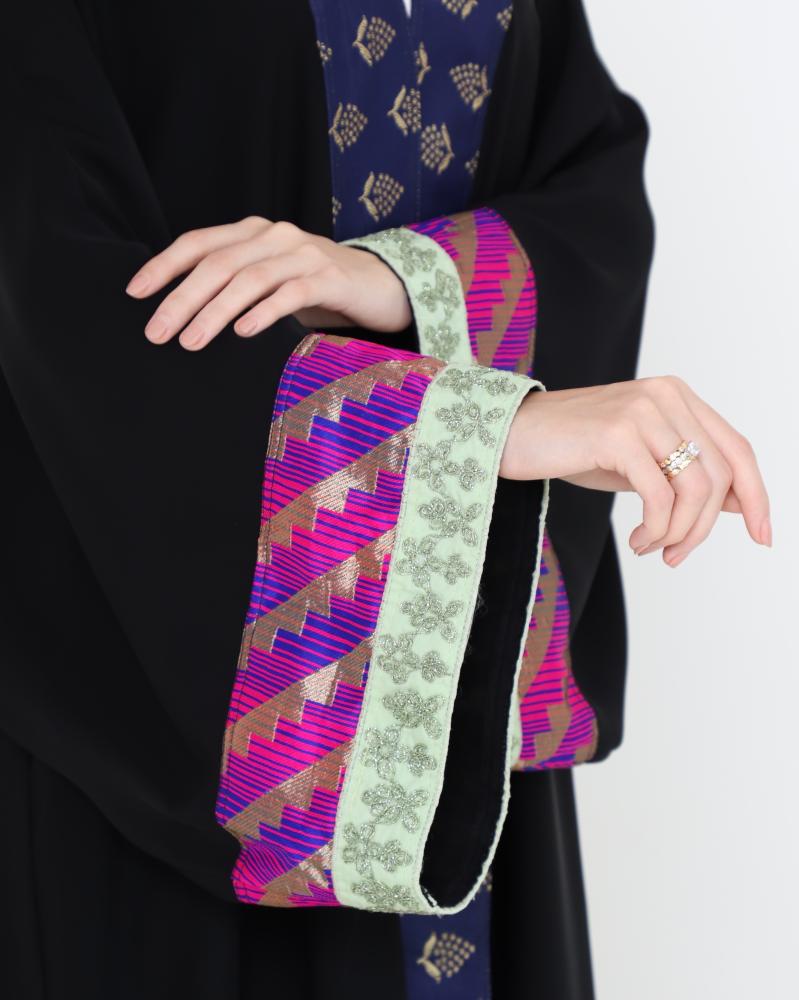 Abaya crepe Indian pattern on the sleeve edge and the shawl