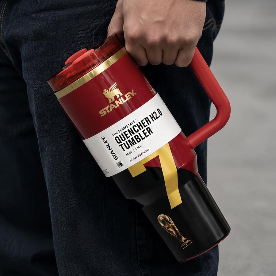كوب ستانلي x كريستيانو رونالدو Quencher H2.0 FlowStat إصدار كأس العالم