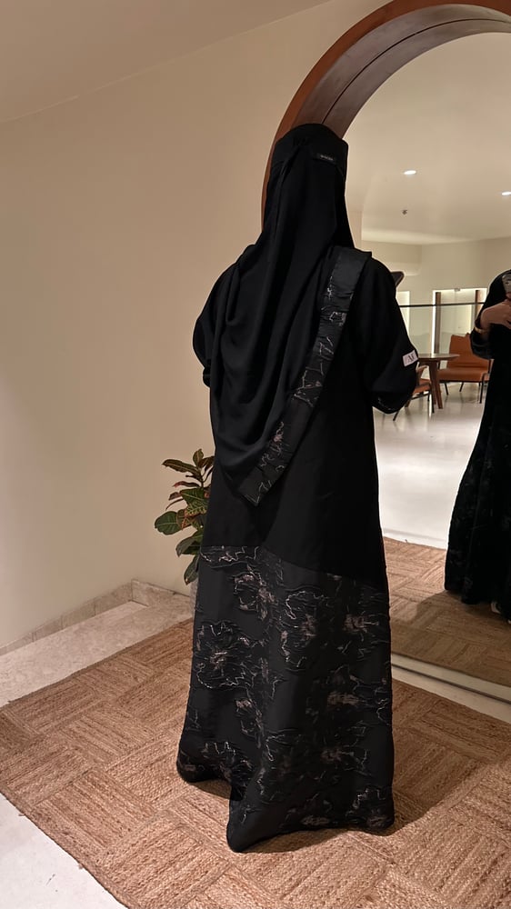 عباية الهنوف