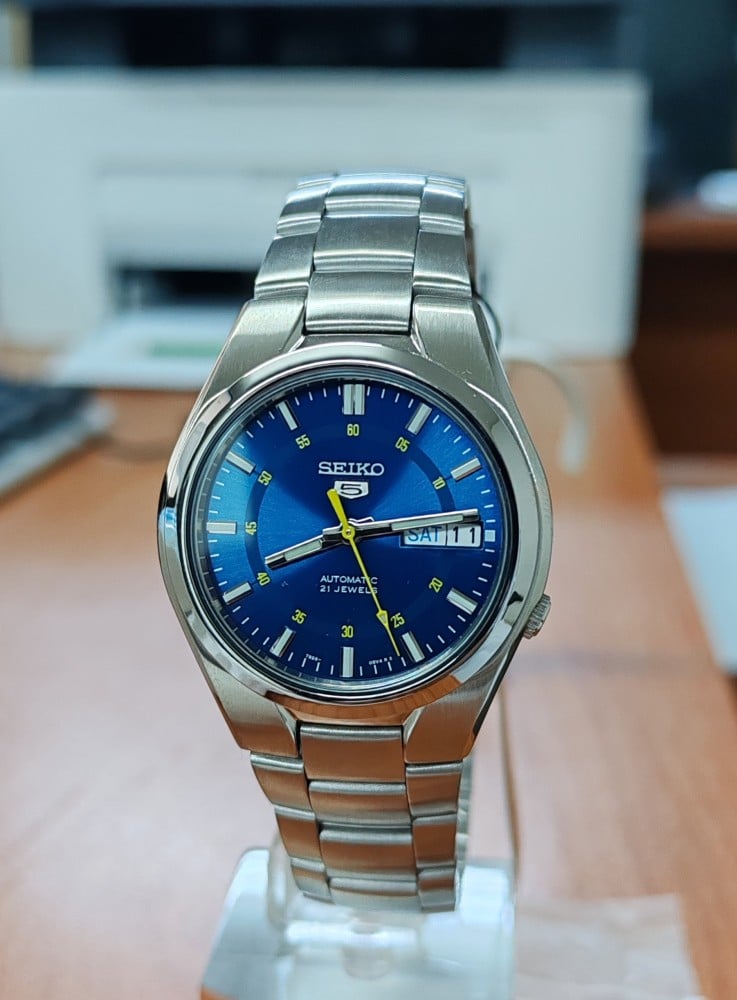 SEIKO 5 SNK615K