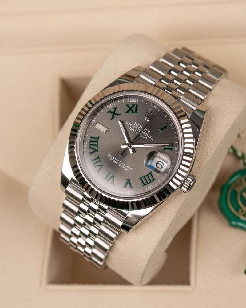 ساعه رولكس datejust gray اطار خشن ارقام لاتينيه