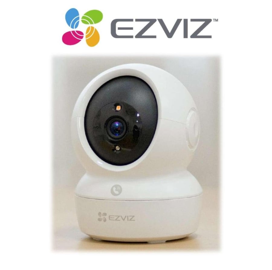كاميرا EZVIZ متحركة بزاوية تغطية 360° ودقة 4K