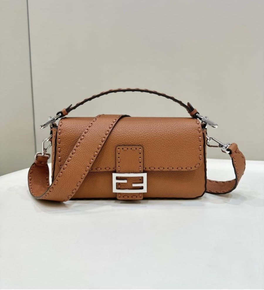 Fendi Baget 27