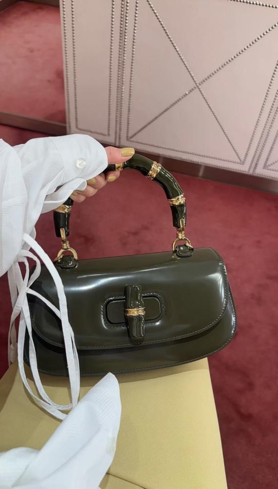 Gucci size 26