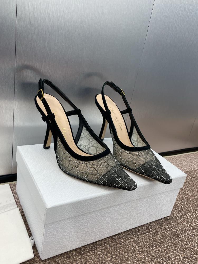 Elegant Hills of Dior