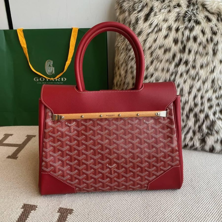 شنطة قويارد “34 cm “  عدة الوان