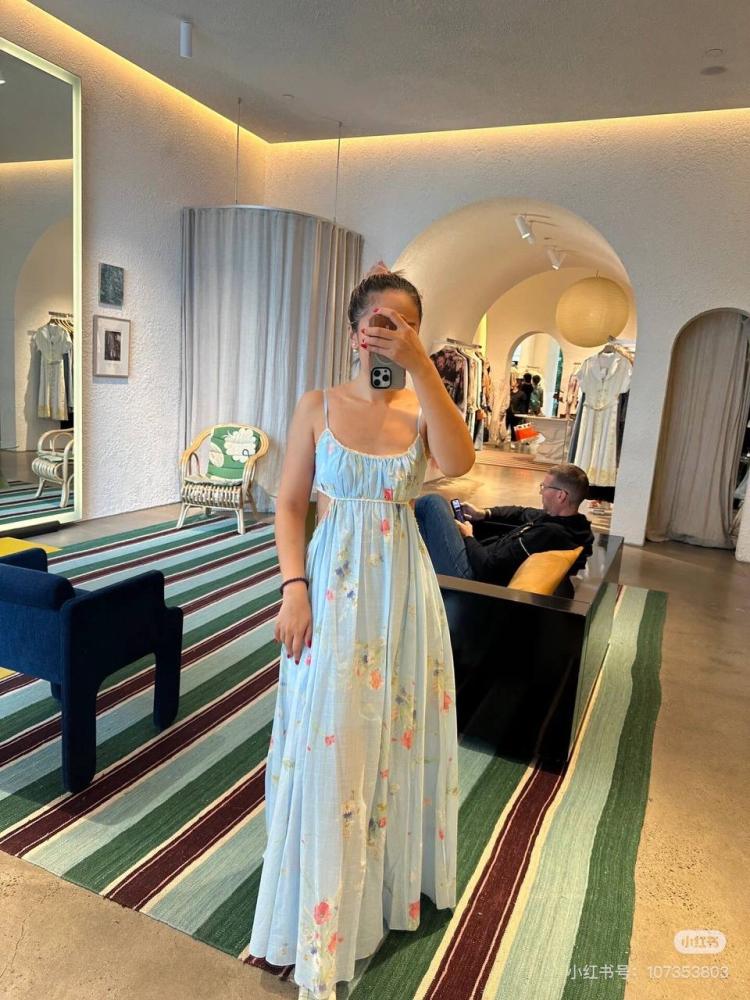 Elegant summer dress