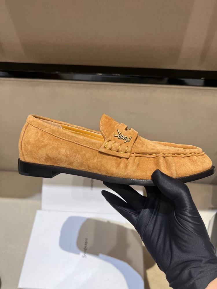لوفر ysl " عدة الوان"