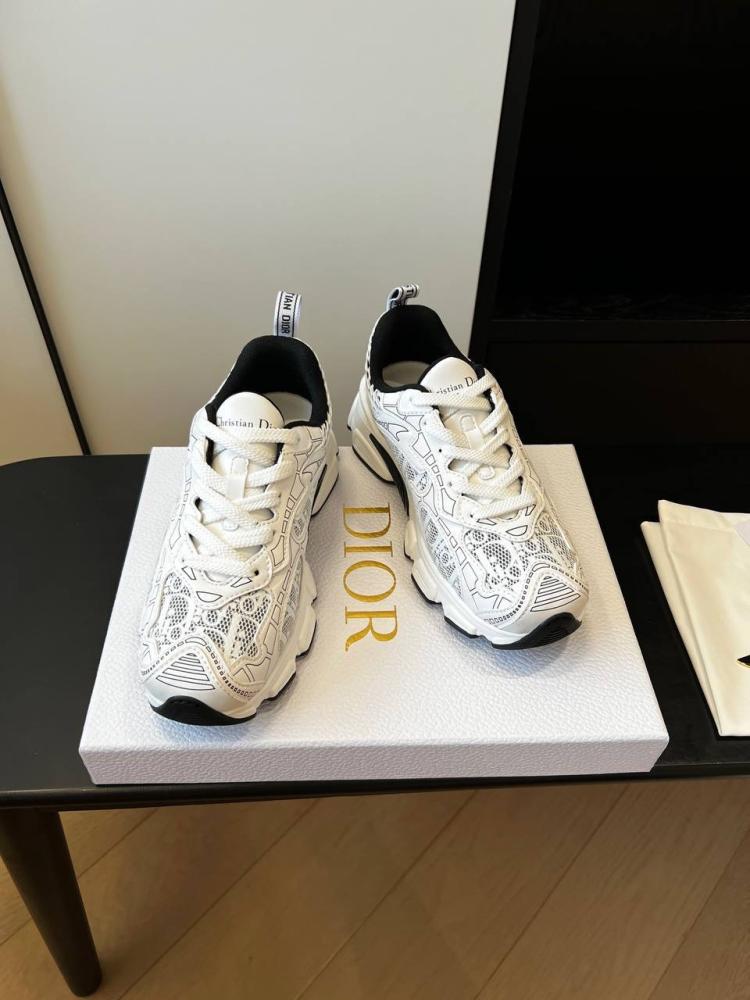 Dior shoes