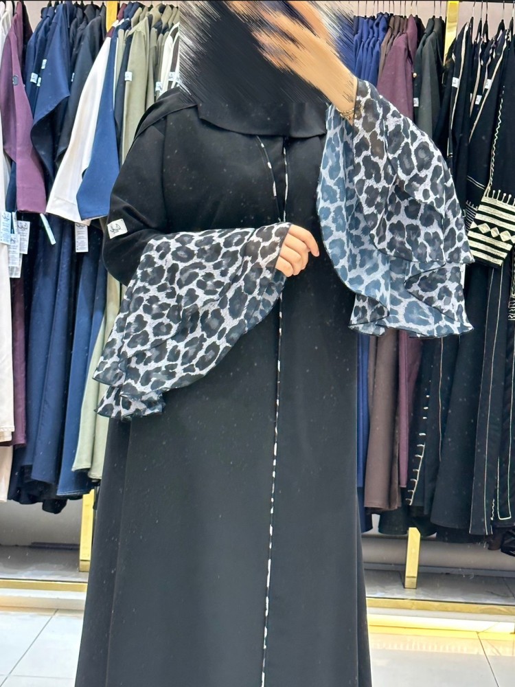 عبايه تايقر 1